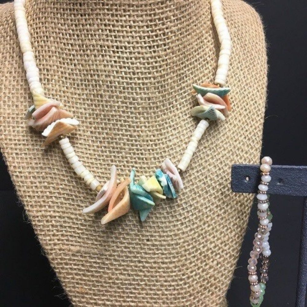 Shell Puka Necklace Bracelet Set White Pink Blue Yellow Salmon Gold Stretch BoHo